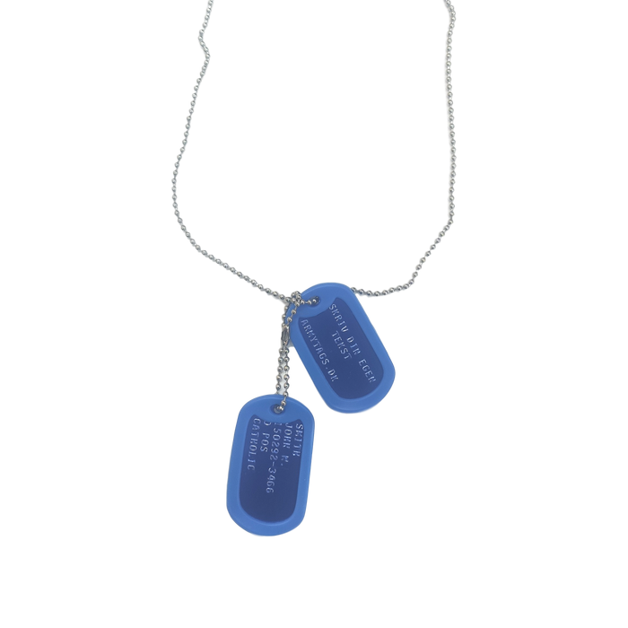 Mørkeblå Dogtags, Sæt